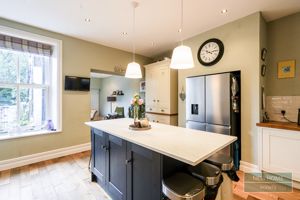 Photo 17- click for photo gallery